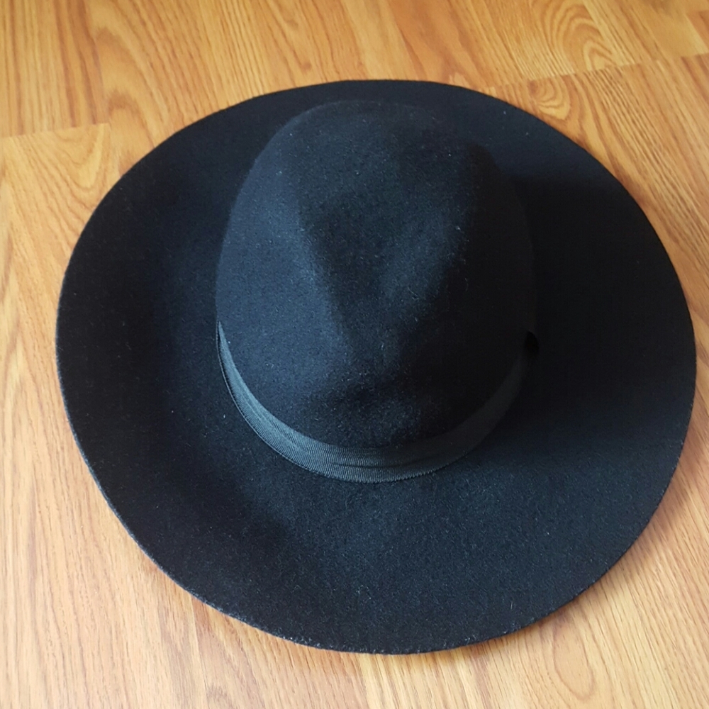 Black Wool Sunhat